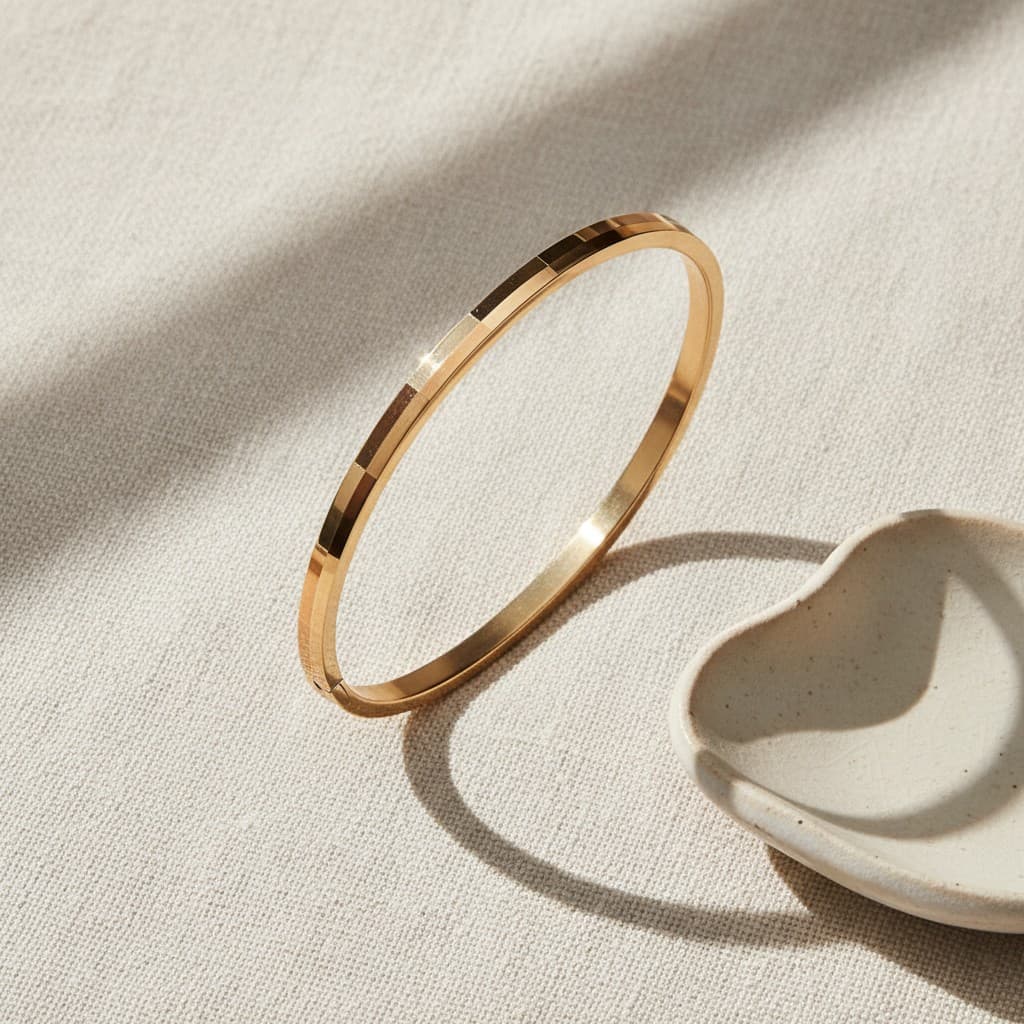 Blush Contour Bangle