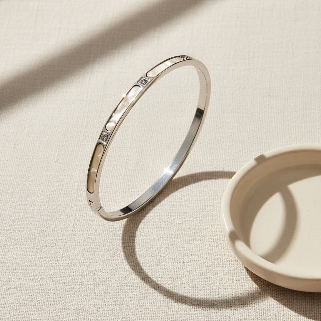 Clair Bloom Bangle