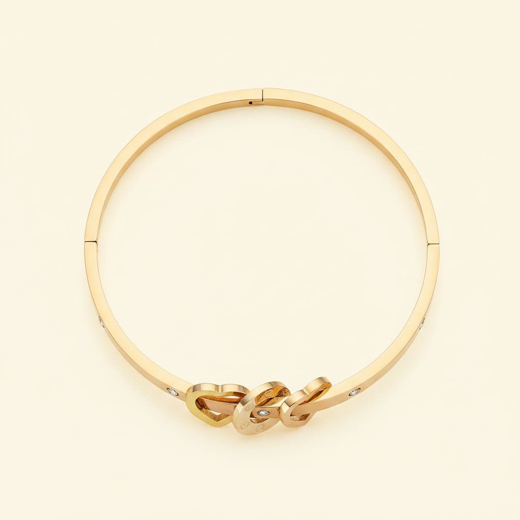 Luxe Interlink Charm Bracelet