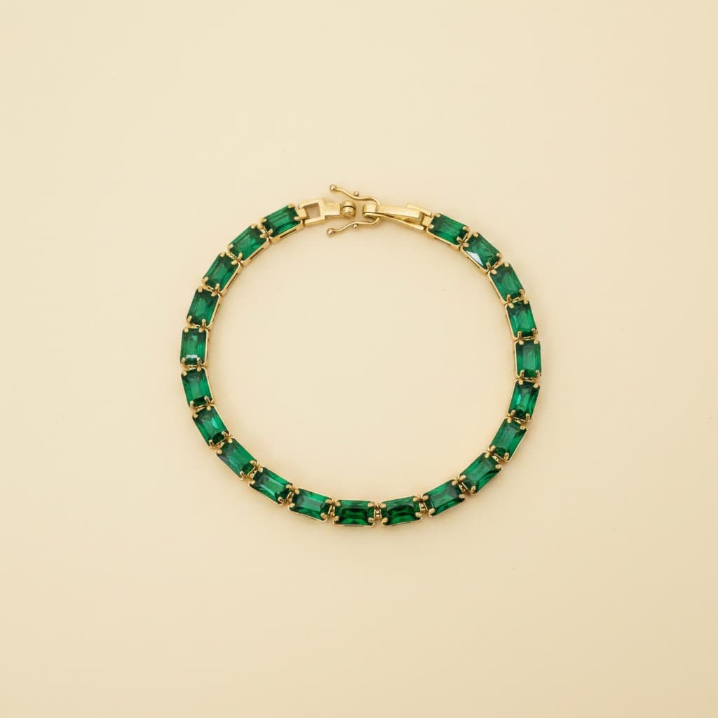 Regal Radiance Emerald Bracelet